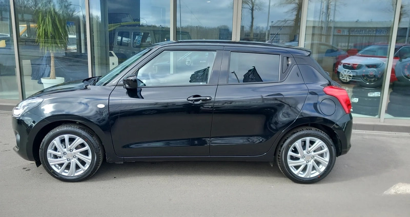 Suzuki Swift cena 77590 przebieg: 5, rok produkcji 2023 z Suchedniów małe 46